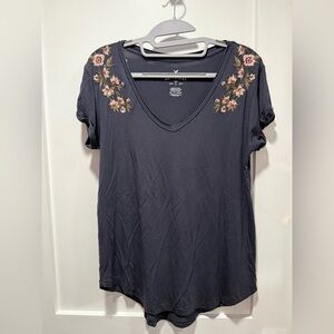 American Eagle Outfitters Navy Floral Embroidered Tee